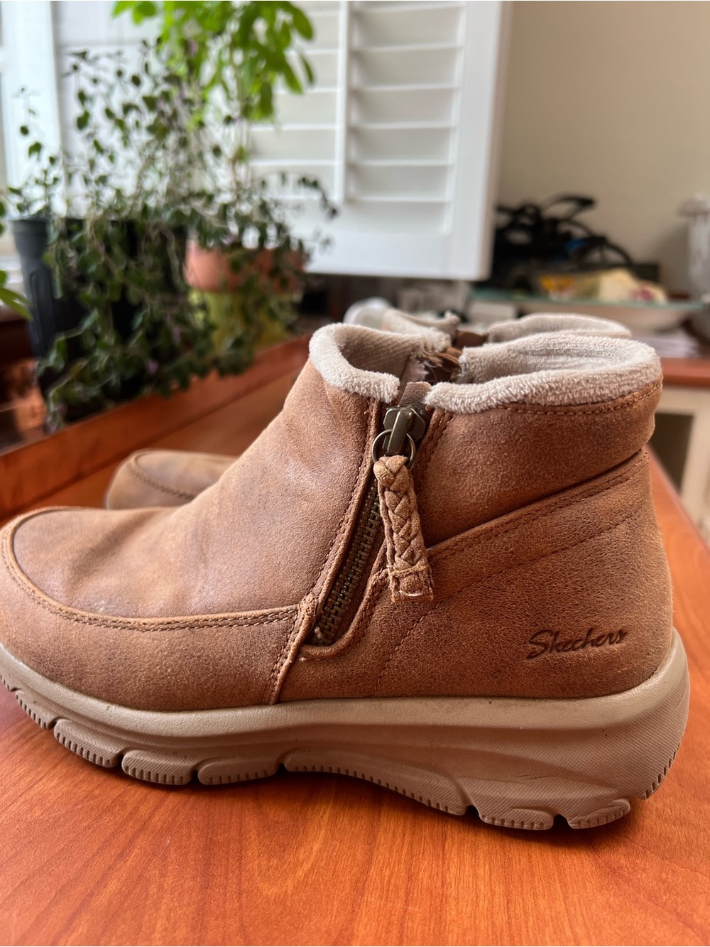Skechers 🥜Chestnut Brown Fleece-Lined Ankle Boot